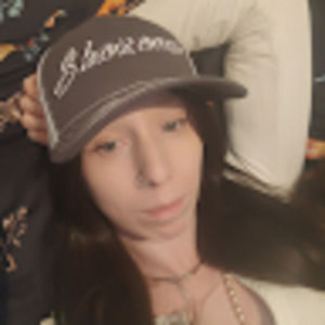 Meet your Posher, Shazzizzy